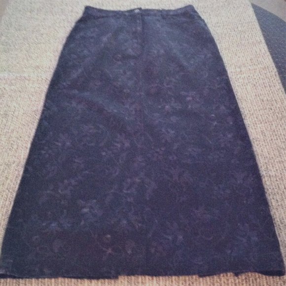 JONES WEAR DENIM MAXI JEANS SKIRT, LIKE NEW - Picture 1 of 1